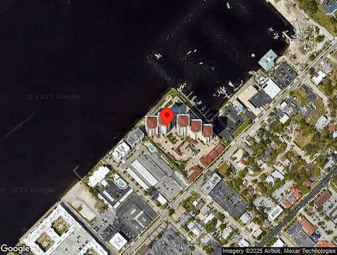 1St, FORT MYERS, FL 33901