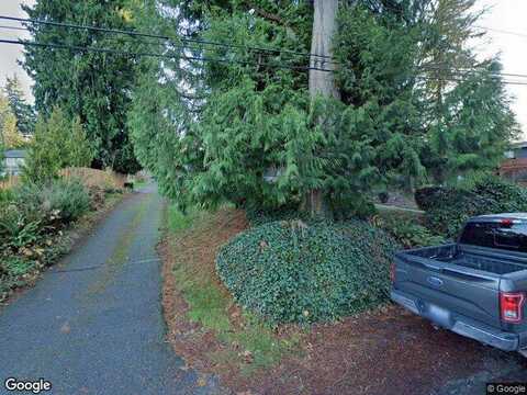 105Th, SEATTLE, WA 98133