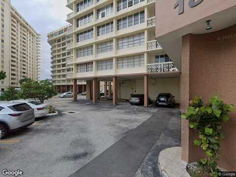 Ocean, HALLANDALE BEACH, FL 33009