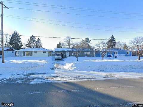 17Th, MOORHEAD, MN 56560