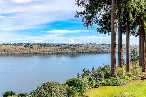 30Th St Nw #C, Gig Harbor, WA 98335