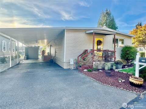 S 324 St #329, Federal Way, WA 98003