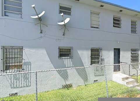82Nd, MIAMI, FL 33138