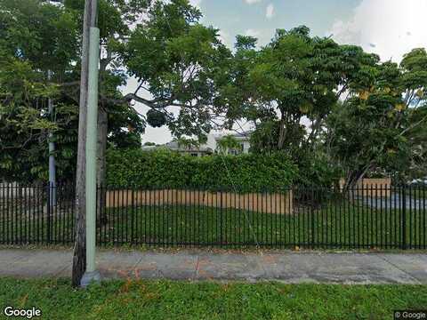 20Th, HIALEAH, FL 33012