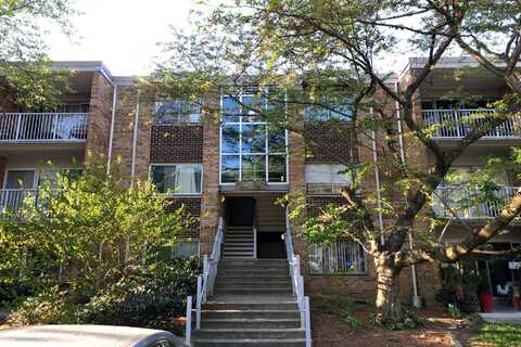 Chanute Pl #12, FALLS CHURCH, VA 22042