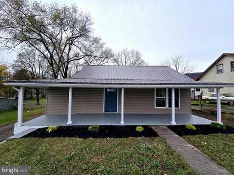 W Buchanan Trail West Trail W, Saint Thomas, PA 17252