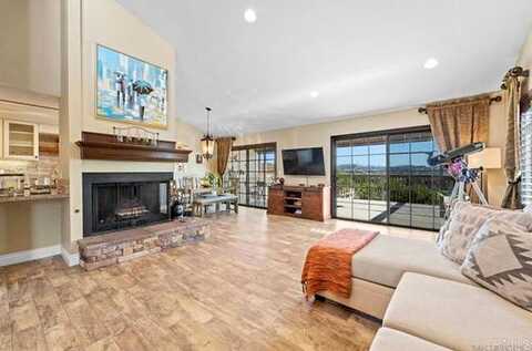 Gorsline, EL CAJON, CA 92021
