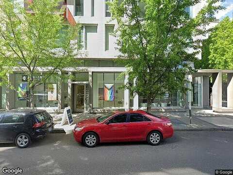 Glisan, PORTLAND, OR 97209