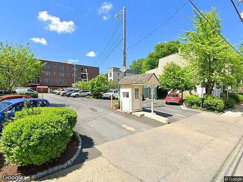 Evergreen Pl #303, Philadelphia, PA 19118