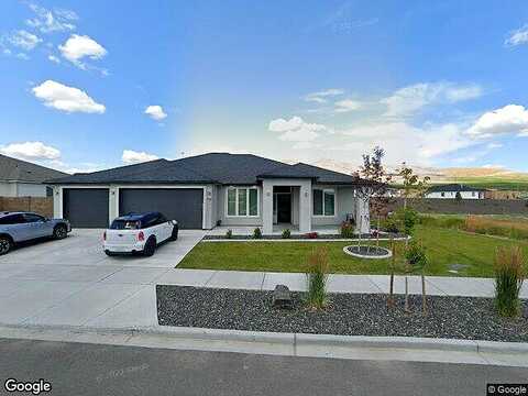 Barbera St, Richland, WA 99352