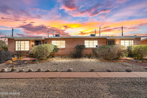 Tucson, TUCSON, AZ 85716