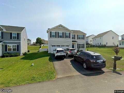 Apaloosa Ln, Marietta, PA 17547