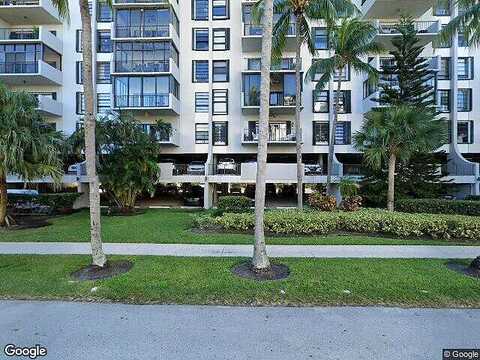 Crandon, KEY BISCAYNE, FL 33149