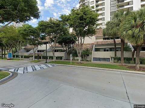 Brickell Key, MIAMI, FL 33131