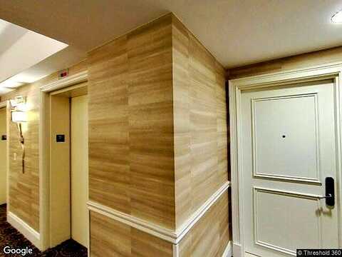 Collins, SUNNY ISLES BEACH, FL 33160