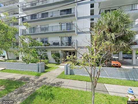 26Th, NORTH MIAMI BEACH, FL 33160
