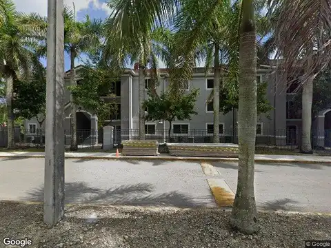 284Th, HOMESTEAD, FL 33033