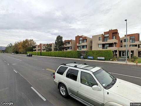 Topanga Canyon Blvd #301, Canoga Park, CA 91304