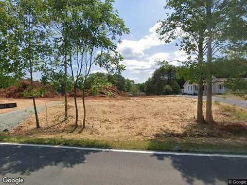 Scruggs Rd, Moneta, VA 24121