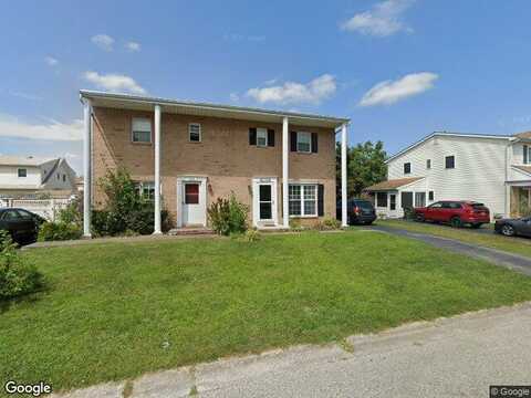 E Wiltshire Dr #81, Wallingford, PA 19086