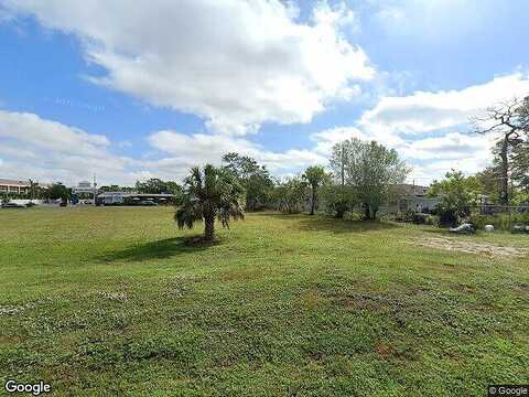 Remington Dr #114, Sarasota, FL 34234
