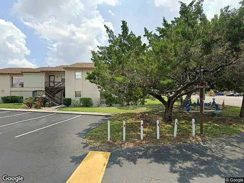 Sand Trap Ln #9B, Melbourne, FL 32935