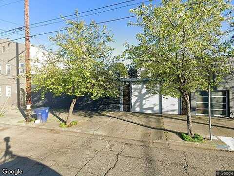 W St #2, Oakland, CA 94612