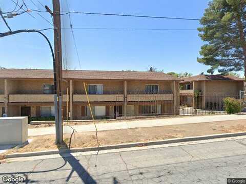 La Paz Dr #40, Victorville, CA 92395