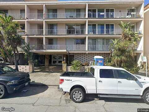 Lakeside Dr #201, Oakland, CA 94612