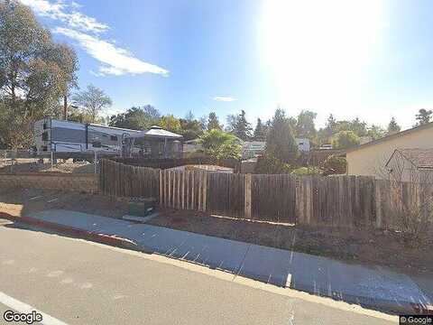 Flo Dr, Alpine, CA 91901