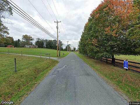 Devereux Rd #Parker, Glenmoore, PA 19343