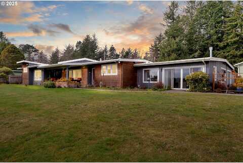 Sutton Lake Dr, Florence, OR 97439