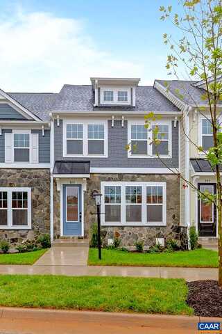 Lindley Ln, CHARLOTTESVILLE, VA 22901