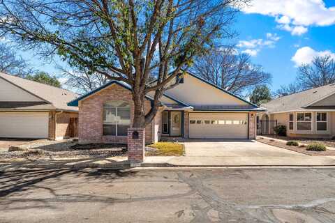 Terrace Lane E, Kerrville, TX 78028