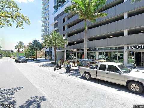 1St, SAINT PETERSBURG, FL 33701