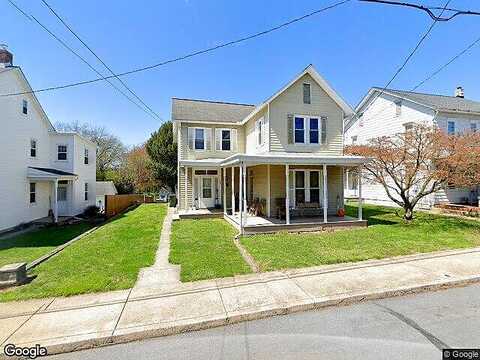 S 9Th St, Akron, PA 17501