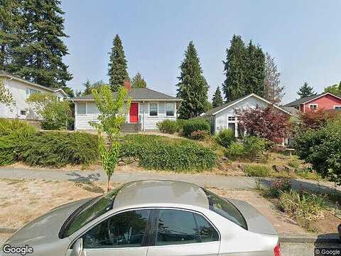 42Nd Ave Sw #B, Seattle, WA 98136