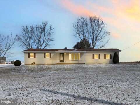 S Strawberry Lane, RINGTOWN, PA 17967