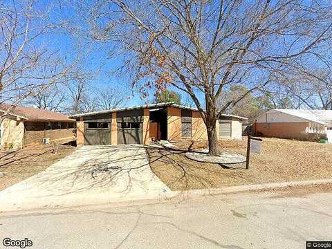 13Th, BROWNWOOD, TX 76801