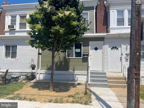 Wayne Ave, COLLINGDALE, PA 19023