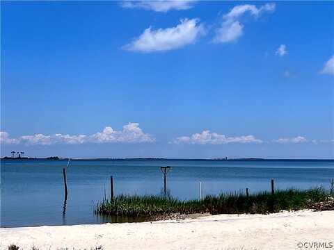 Point Breeze, HUDGINS, VA 23076
