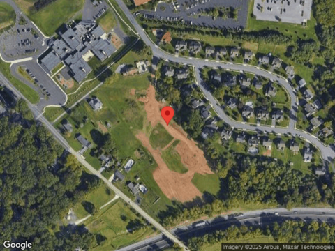 Lark Meadows Dr #Devonshire, Mechanicsburg, PA 17055