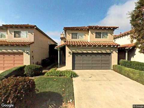 Nantucket Blvd #16, Salinas, CA 93906