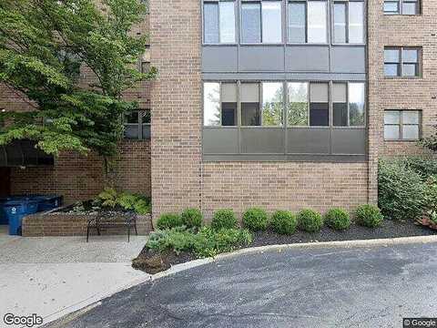 W Montgomery Ave #205, Bryn Mawr, PA 19010