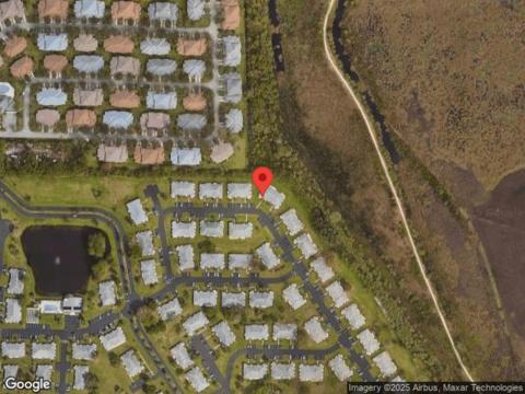 Savannas Point Dr #B, Fort Pierce, FL 34982