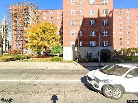 Fifth #626, Oakland, PA 15213
