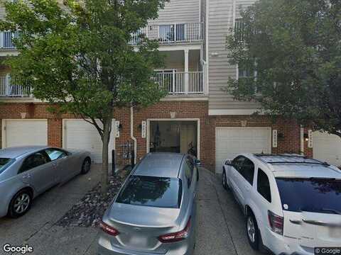 Beacon Grove Cir #702A, FAIRFAX, VA 22033