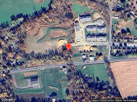 Heather Ln #7, COLUMBIA, PA 17512