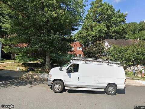 Martha Custis Dr #315, Alexandria, VA 22302