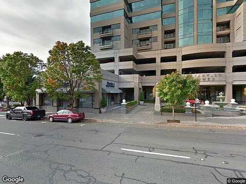 Ne 165Th Pl, Vancouver, PA 18433